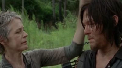 The Walking Dead (TWD): The Most BIZARRE Things To Happen On Set