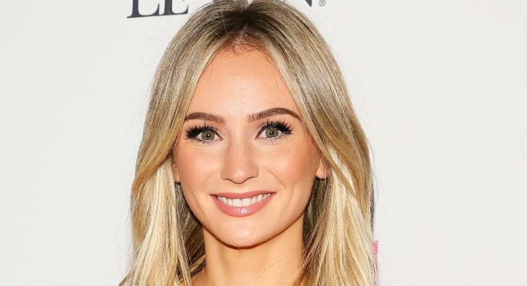 Bachelor Star Lauren Bushnell Says She Shouldn’t Be “Ashamed” Of Her Weight