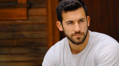 Bachelor in Paradise Star Derek Peth Went To Therapy Following THIS Breakup!