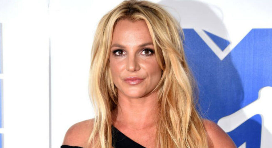 Britney Spears Checks Herself Into Mental Health Facility