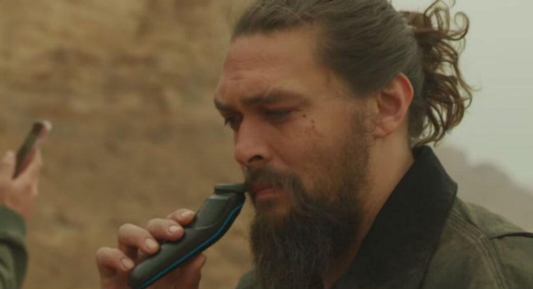 Jason Momoa Shaves Iconic Beard To Save the World