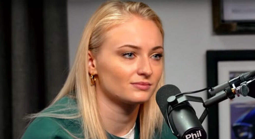 Sophie Turner Bravely Opens Up About Struggle With Depression