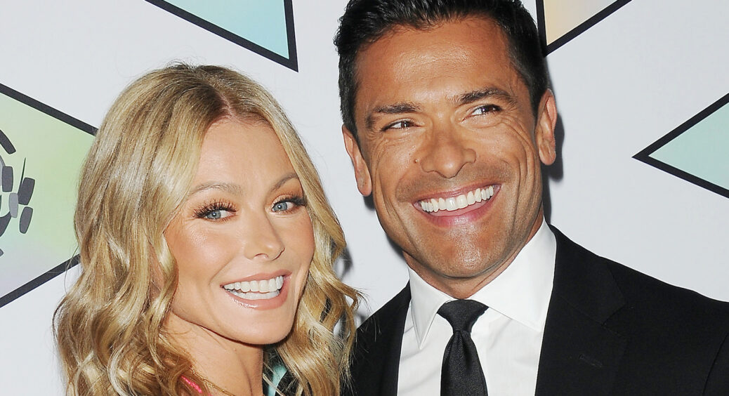 Real Life Celebrity Couple: Kelly Ripa and Mark Consuelos