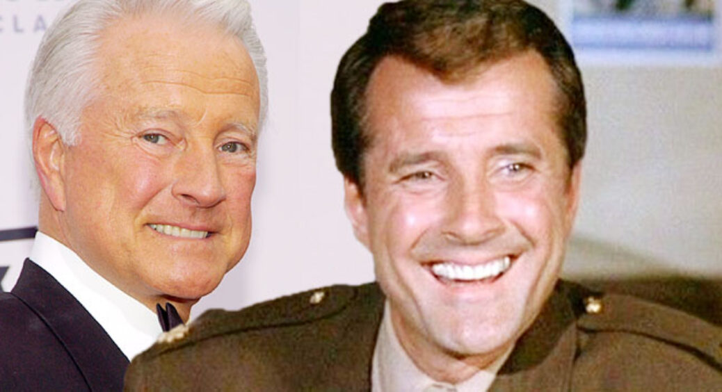 Lyle Waggoner of The Carol Burnett Show and Wonder Woman Dead at 84