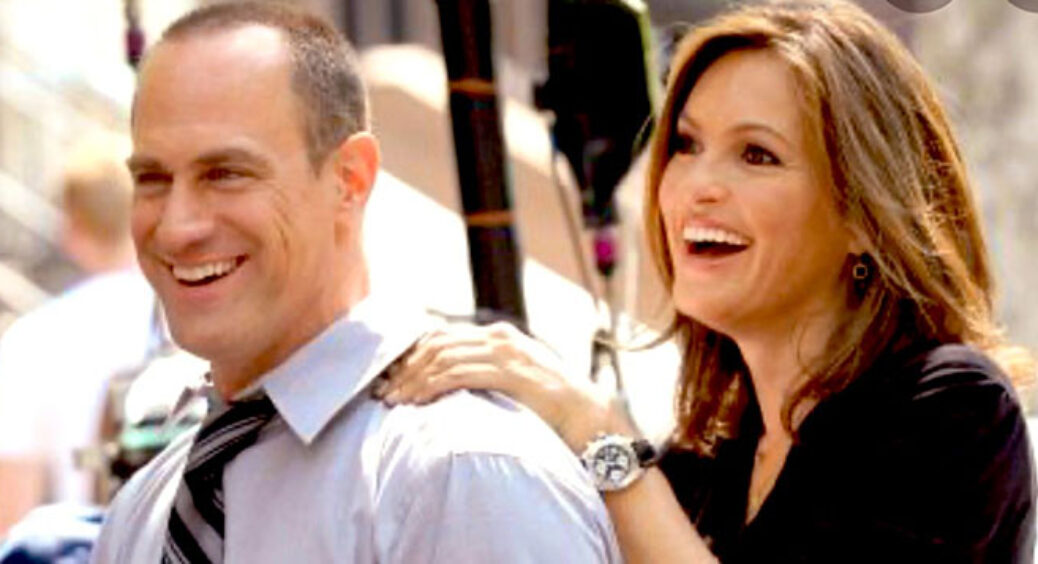 Law & Order: SVU Star Mariska Hargitay Sends A Special Message to Chris Meloni