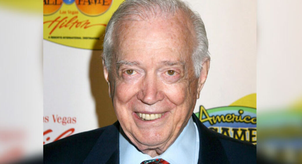 Broadcast Legend Hugh Downs, Barbara Walters’ Co-Anchor of 20/20, Dies