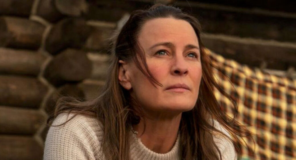 House of Cards Star Robin Wright Directs Her First Feature Film
