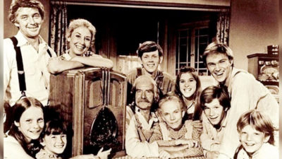 Richard Thomas Reunites With The Waltons Cast on Stars in The House