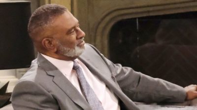 DAYS Spoilers For March 1: TR Tries To Woo Paulina Back To His Side