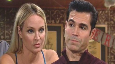 Y&R Spoilers Speculation: Will Rey’s Insecurities Lead to Cheating?