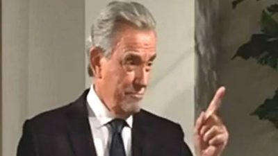 Y&R Spoilers For June 22: Victor Rallies The Newmans To Help Victoria