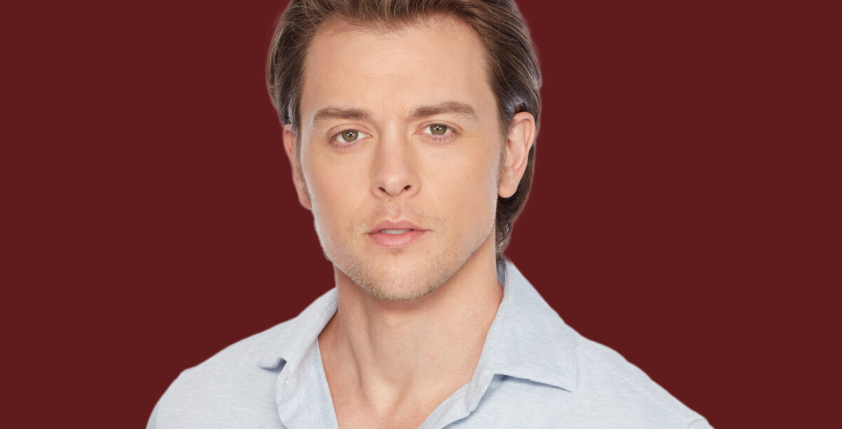chad duell plays michael corinthos on general hospital.