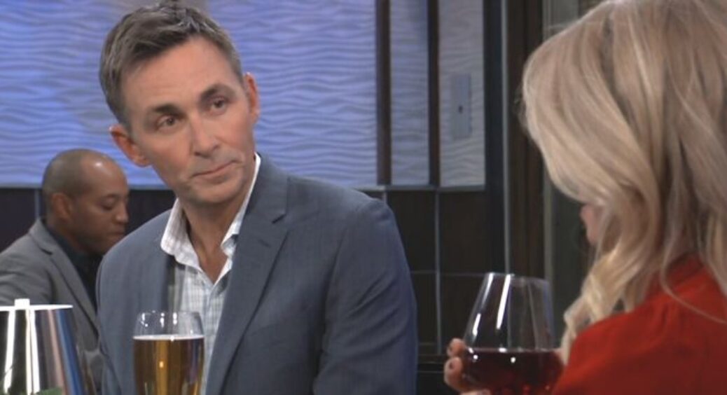 GH Recap For December 5: Felicia Subtly Gives Valentin The Information He Needs