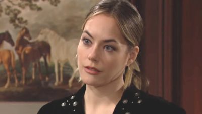 Bold and the Beautiful Spoilers: Hope Logan Spencer Frets As Reviews Pour In