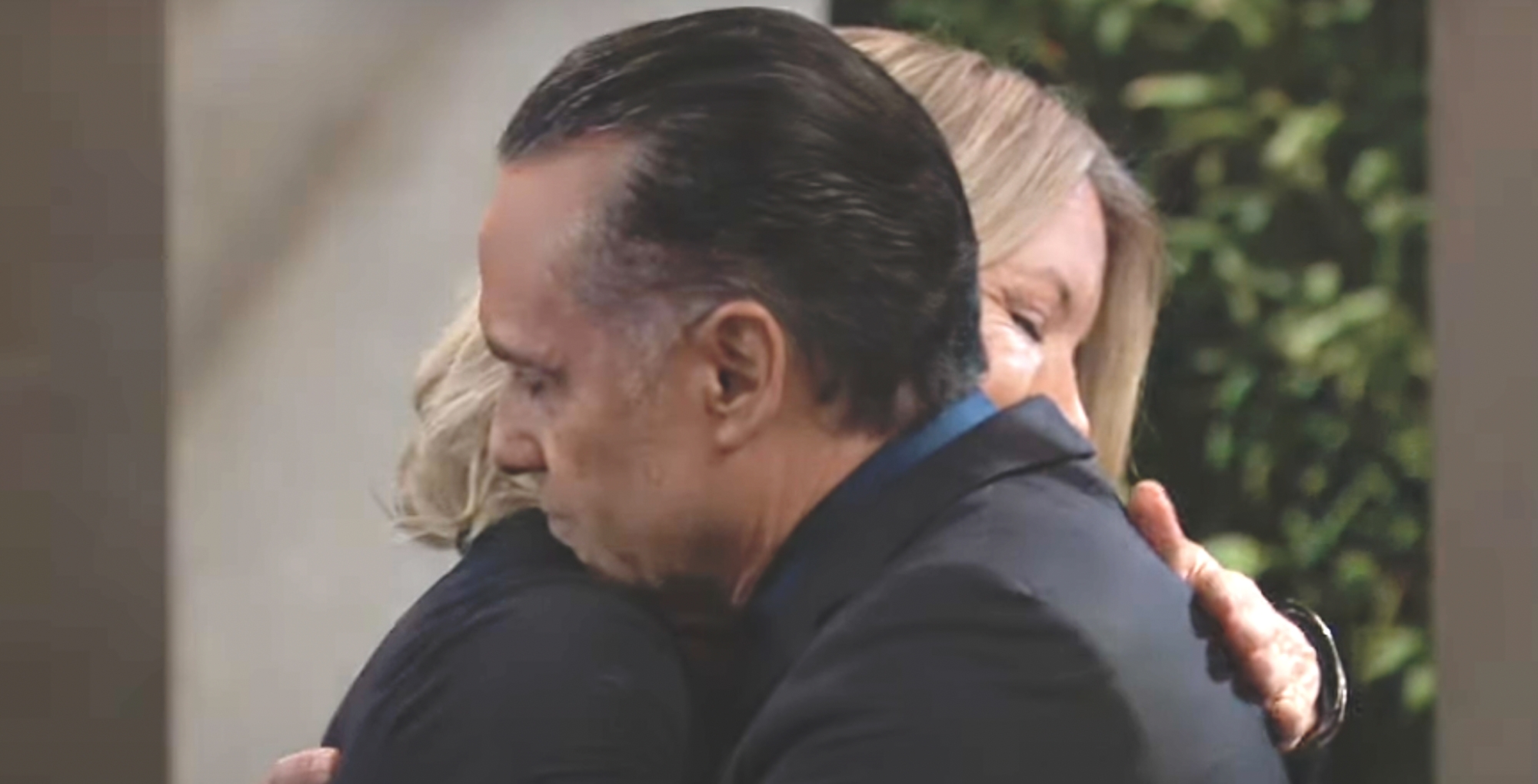 general hospital spoilers nina reeves takes comfort in sonny corinthos's arms as he holds her close