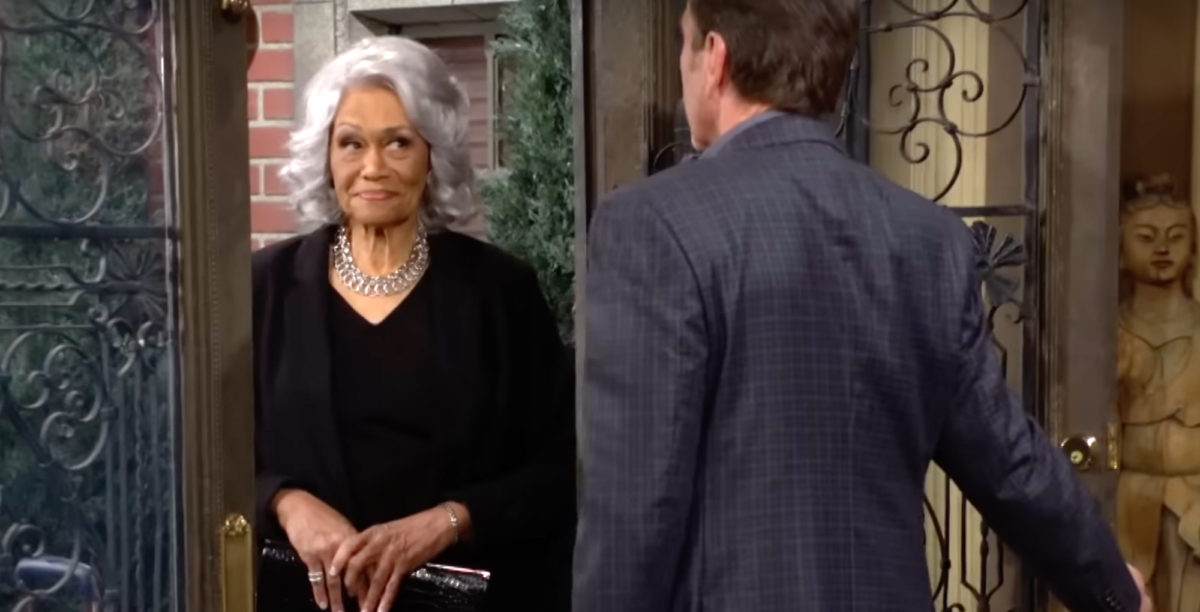 y&r spoilers speculation that mamie has a secret about jack abbott's family