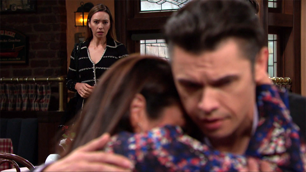 days of our lives recap for tuesday, april 4, 2023, has gwen seeing xander comforting chloe