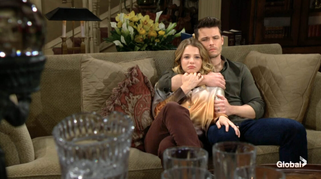 summer and kyle reconnect on young and the restless.
