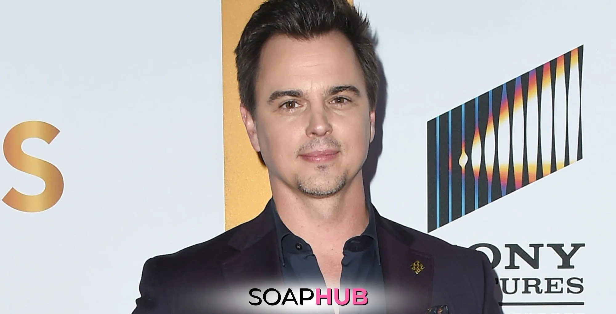 Bold and Beautiful alum Darin Brooks with Soap Hub logo.