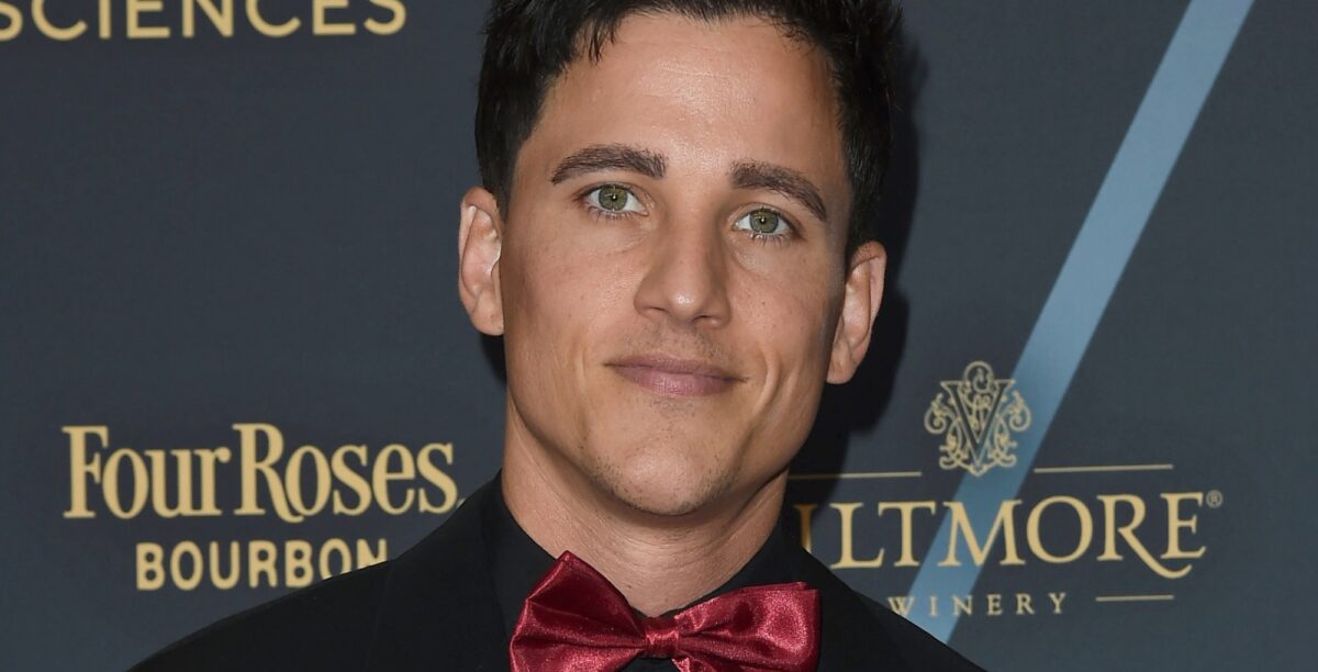 Beyond The Gates Mike Manning