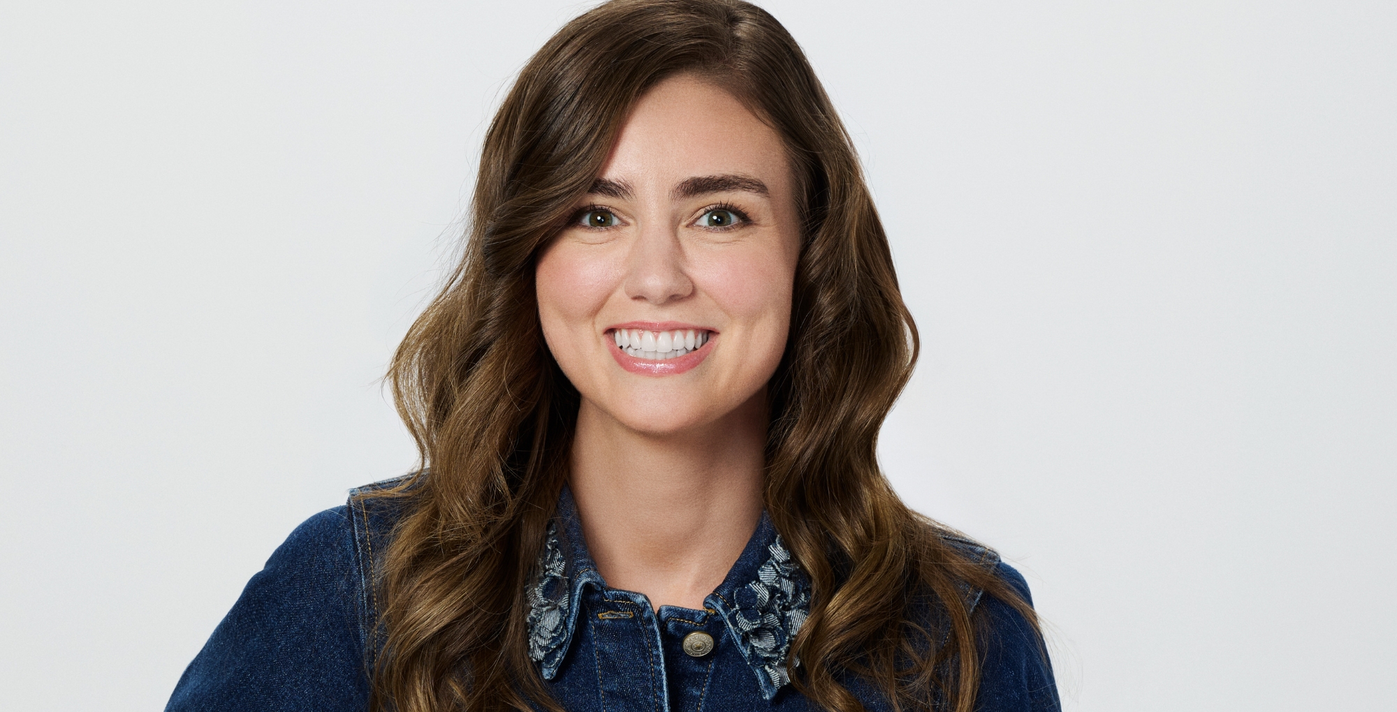 GH's Braedyn Bruner Marks Major Milestone With Behind-The-Scenes Fun