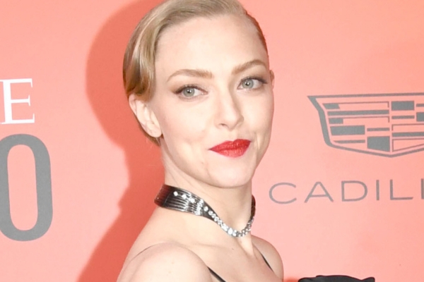 Amanda Seyfried is a double nominee at the 83rd Golden Globes.