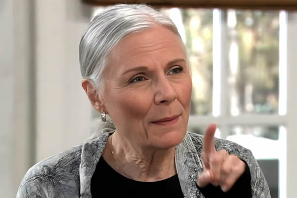 General Hospital's Tracy.