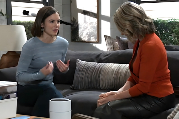 General Hospital's Willow and Nina.