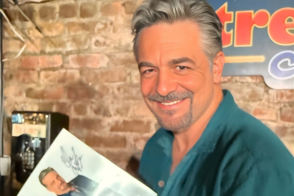 General Hospital's Chris McKenna and Laura Wright at The Stress Factory