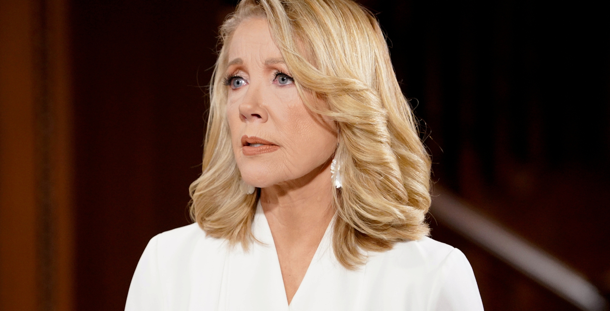 Y&R Just Gave Nikki a Warning Sign Nobody Is Taking Seriously